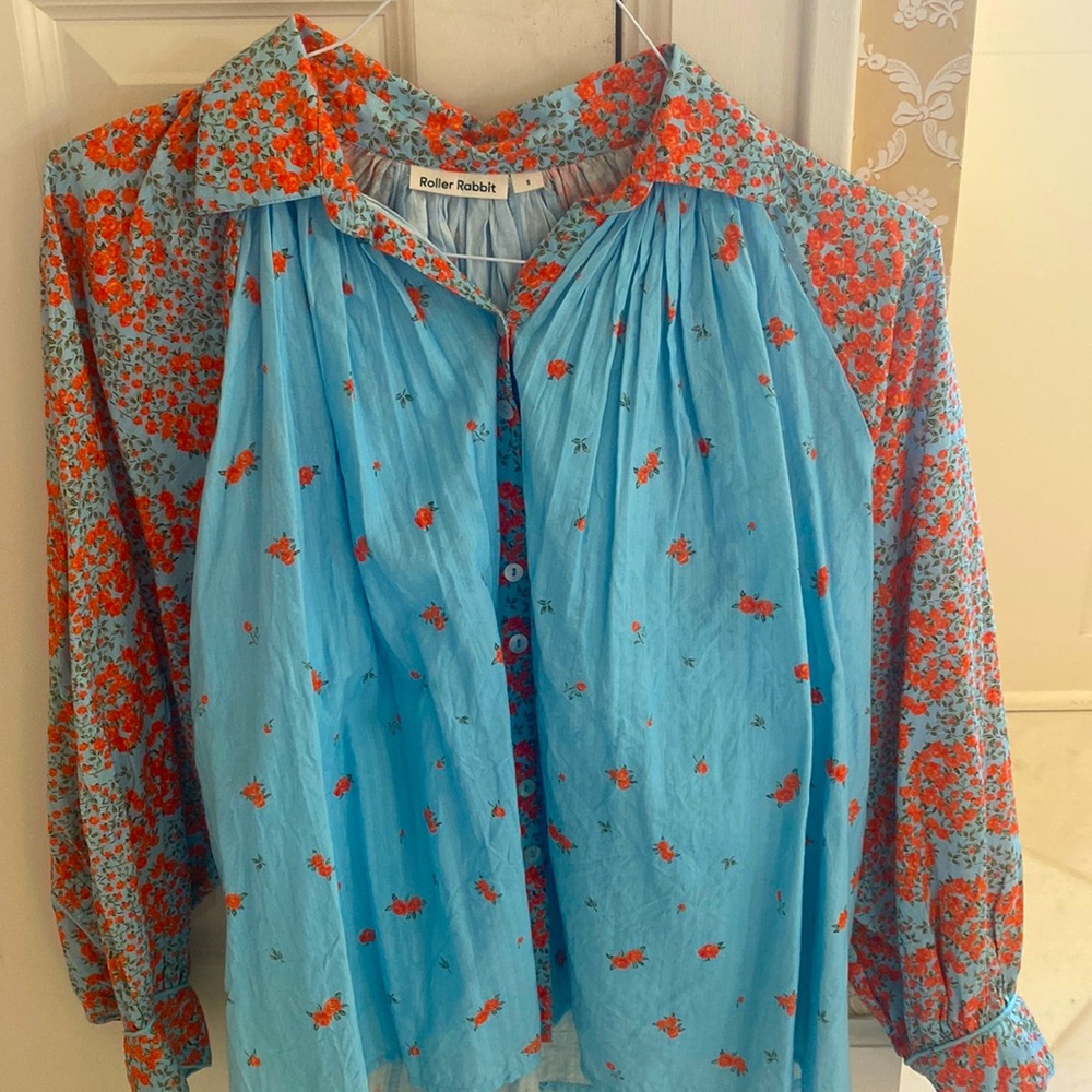 Roller rabbit notch collar blouse